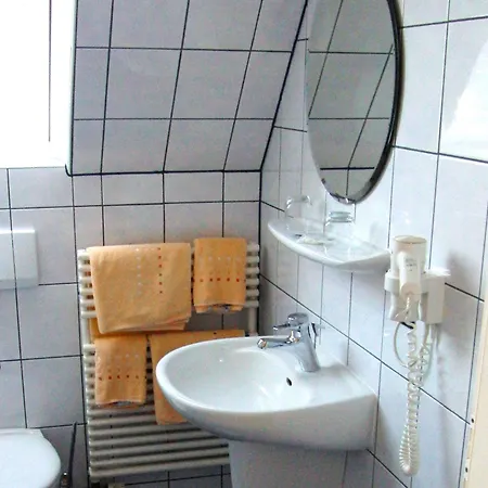 Zur Fischerklause 호텔