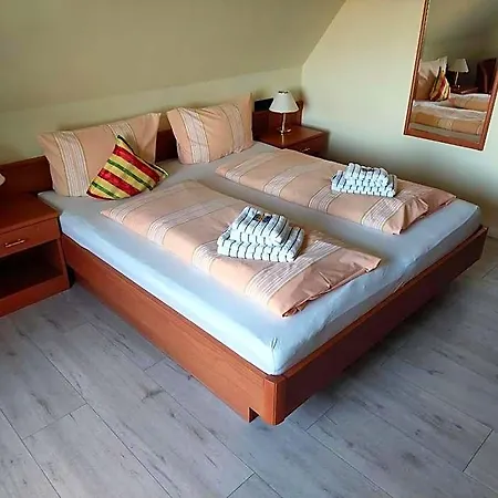 Zur Fischerklause 3*
